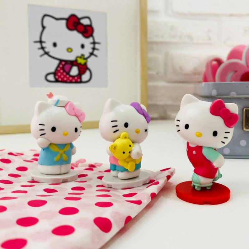 Коллекционная фигурка-сюрприз Милашки Hello Kitty #sbabam 39/CN23 серия 'YOU YOU'