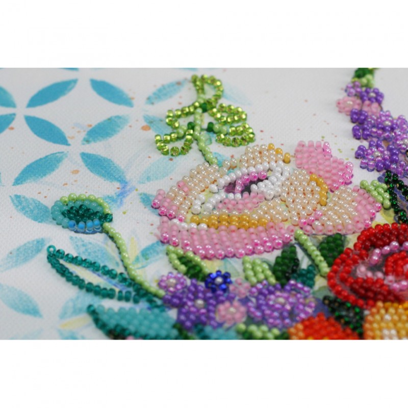 Набор-миди для вышивки бисером "Цветочная феерия" AMB-067 20х20 см