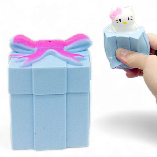 Уцінка. Іграшка-антистрес "Hello Kitty в подарунку" (блакитний) порваний (241229)